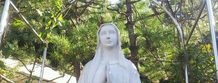 손골성지 is one of 한국에서의 천주교 (Catholic in South Korea).