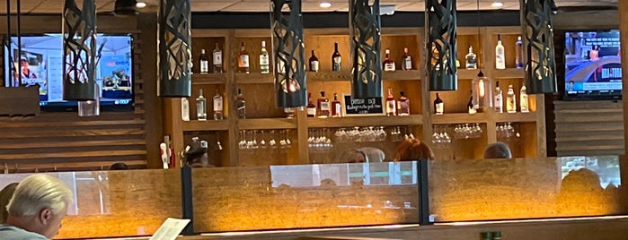 Bonefish Grill is one of Deanna'nın Beğendiği Mekanlar.