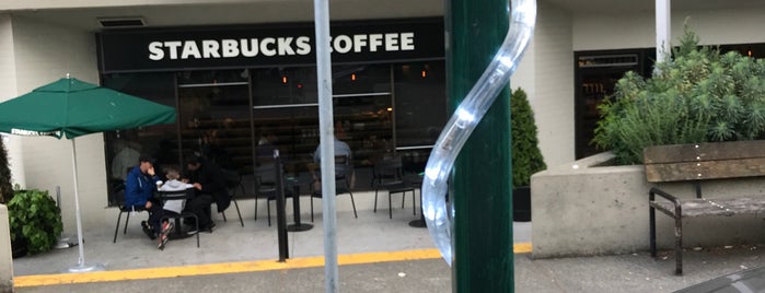 Starbucks is one of Must-visit Coffee Shops in Victoria.
