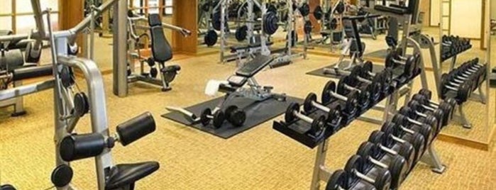 Houston Marriott Airport Fitness Center is one of Lugares favoritos de Jessica.