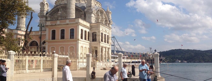 Mesquita de Ortaköy is one of اسطنبول.