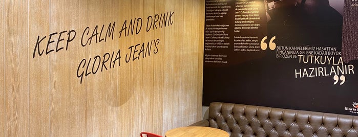 Gloria Jean's Coffees is one of Mertさんのお気に入りスポット.