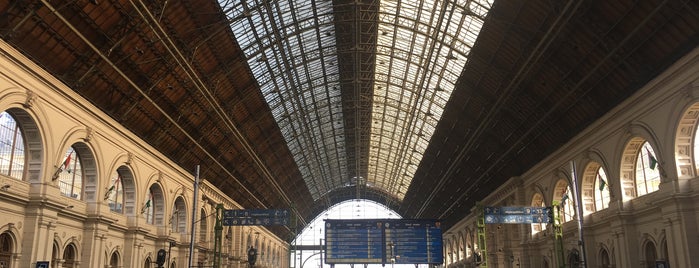 Gare de l'Est is one of Lieux qui ont plu à Carl.