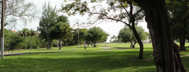 Kennedy Dog Park is one of Miami New Times 2013 Len.