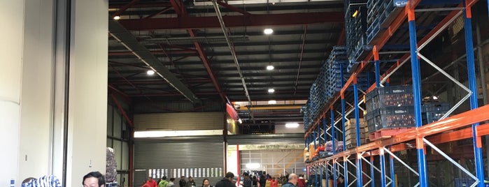 Canning Vale Markets is one of Meidy : понравившиеся места.