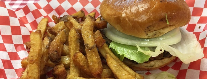 Bard's Burgers is one of Todd's Saved Places.