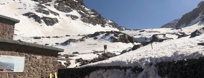 Refuge Camping Du Toubkal Les Mouflons is one of Tempat yang Disukai Fedor.