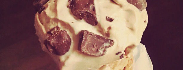 Hedonist Artisan Ice Cream is one of Locais salvos de Kaleigh.