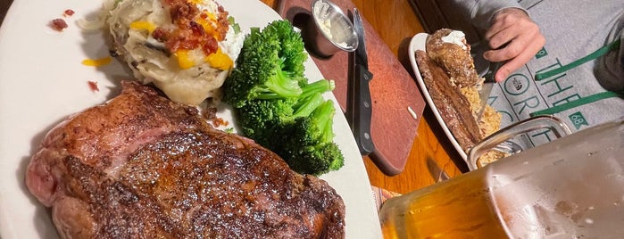 Outback Steakhouse is one of Good Food Spots.