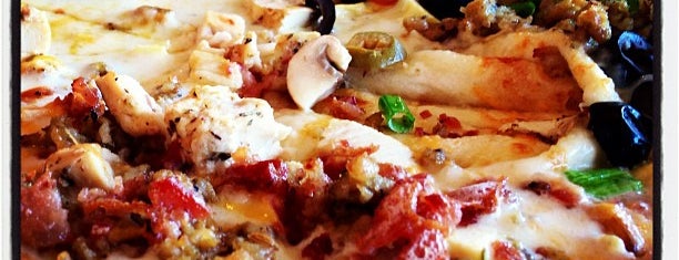Farrelli's Wood Fire Pizza is one of Matthew's Saved Places.