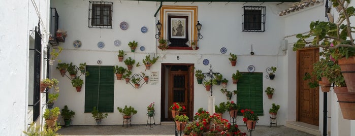 Plaza de San Antonio is one of Posti salvati di Jim.