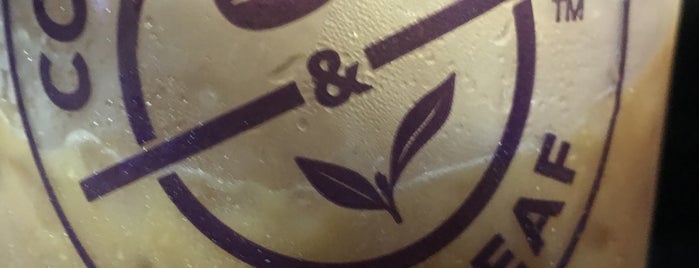 The Coffee Bean & Tea Leaf is one of Mat 님이 좋아한 장소.