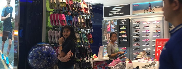 Skechers is one of Parkway Parade.