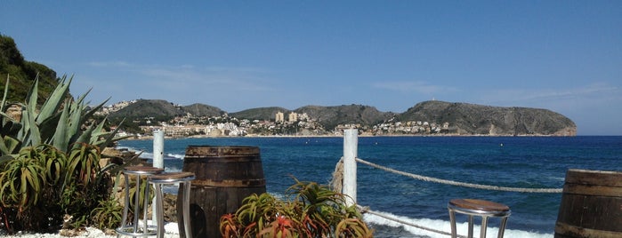 Algas is one of Sitios chulos de La Marina.