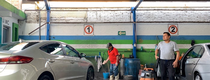 Lava autos pino Suarez is one of Posti che sono piaciuti a Juan Pablo.