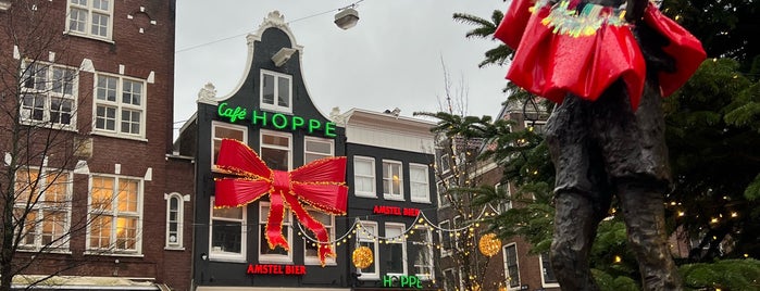 Café de Zwart is one of Amsterdam 🇳🇱🌷.
