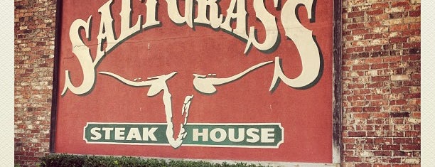Saltgrass Steak House is one of Tempat yang Disimpan Kyra.