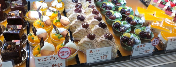 モーツァルト洋菓子店 is one of 甘味.