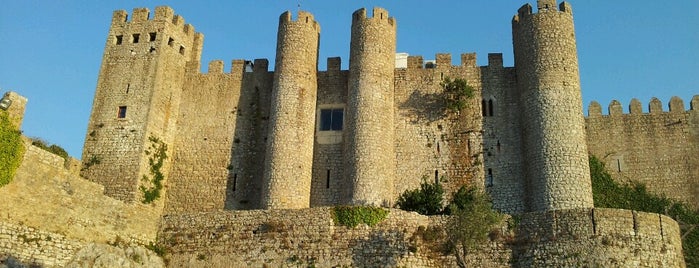 Castelo de Óbidos is one of The 7 Wonders of Portugal (shortlist).