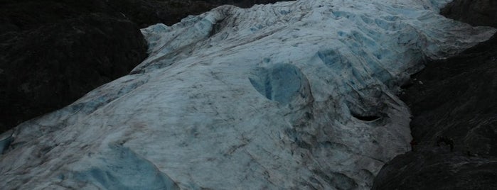 Exit Glacier is one of Jeremy'in Beğendiği Mekanlar.