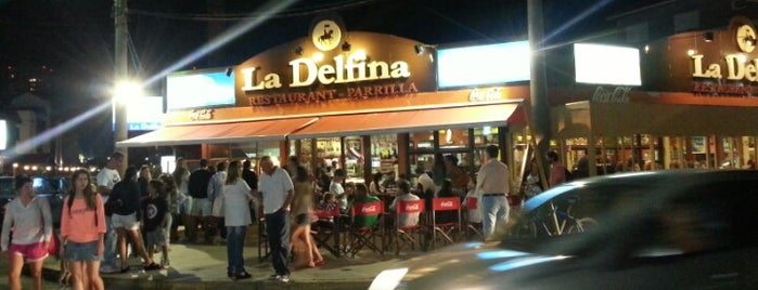 La Delfina is one of Lugares donde estuve en argentina.