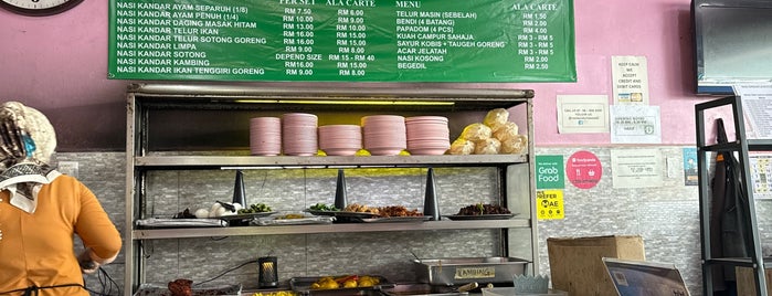 Nasi Kandar Lawood is one of Mamak.