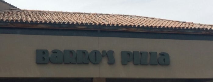 Barro's Pizza is one of Orte, die Christopher gefallen.