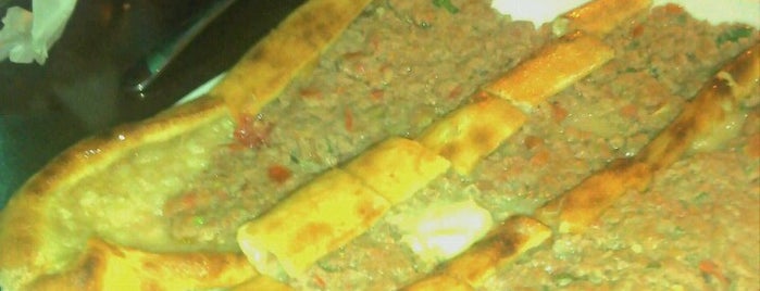 Yenipazarlı Elit Pide is one of Sezginさんのお気に入りスポット.