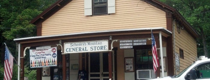 Schooleys Mountain General Store is one of Tempat yang Disukai Chris.