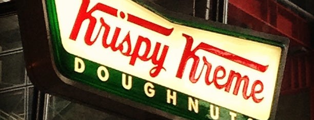 Krispy Kreme is one of Orte, die Lisette gefallen.