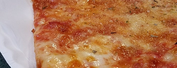 The Best Joes Pizza of Park Slope is one of Lieux qui ont plu à rich.