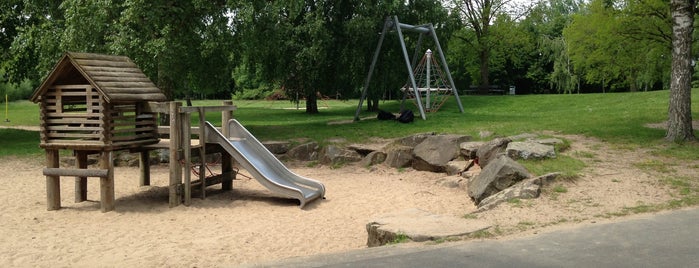 Spielplatz im Wienburgpark is one of Münster mit Kind.