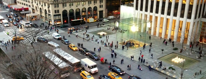 BG Restaurant is one of New York City Rooftop Bucket List.