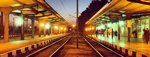 Централна ЖП Гара Бургас (Central Railway Station) is one of Orte, die 83 gefallen.