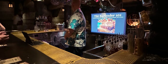 UnderTow is one of Tiki Bars.