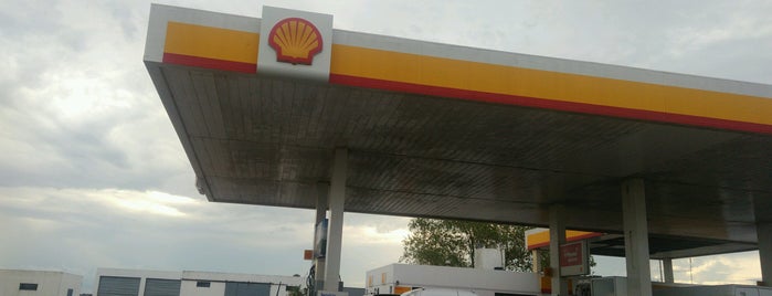 Shell is one of Mar de Ajo.