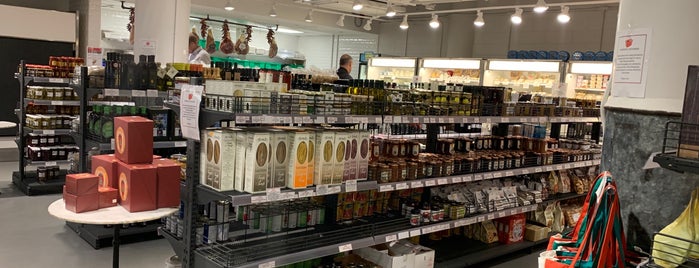 The 13 Best Places For Groceries In Chelsea New York