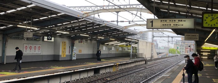 1番線ホーム is one of 大阪環状線+αの駅ホーム.