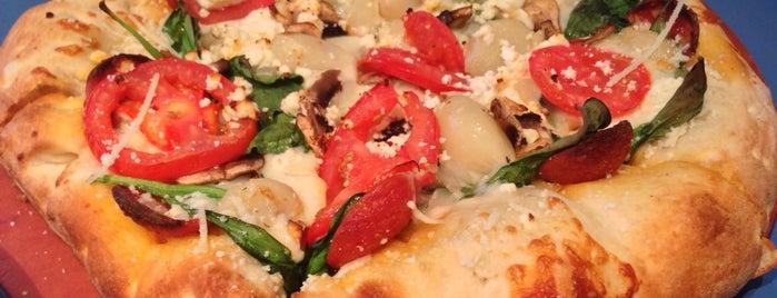 Reginelli's Pizzeria is one of Carolina'nın Beğendiği Mekanlar.