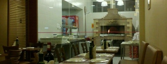 Pizzaria Cézanne is one of Tempat yang Disimpan Cledson #timbetalab SDV.