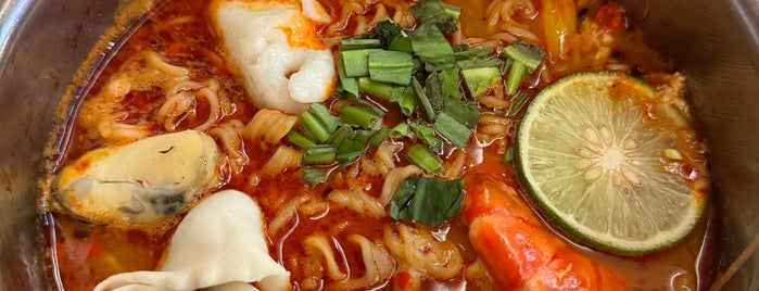 Little Rara Thai Boat Noodle is one of KL PJ Halal Eat & Food Hunt. Makan!??.