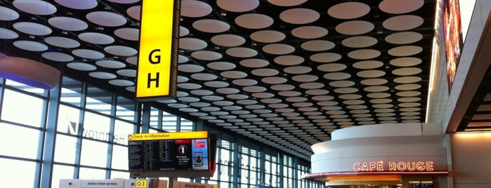 Terminal 4 is one of Lewin : понравившиеся места.