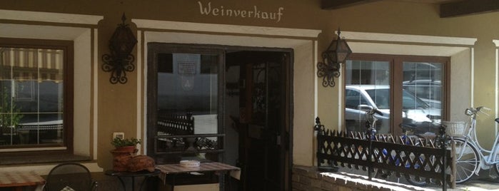 Uhrmachers Weinstube is one of Dolomites | Food.