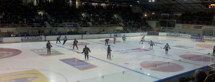 Patinoire Île Lacroix is one of Kimmie 님이 저장한 장소.