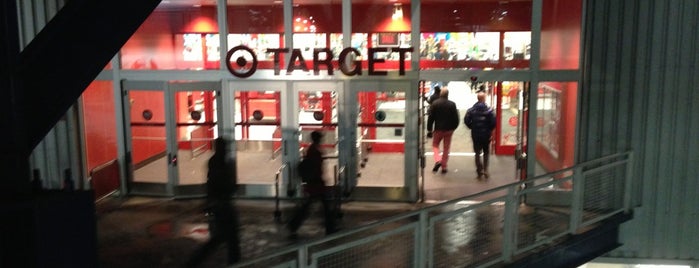 Target is one of Lugares favoritos de Kate.