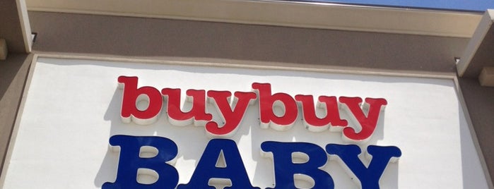 buybuy BABY is one of Tempat yang Disukai Justin.