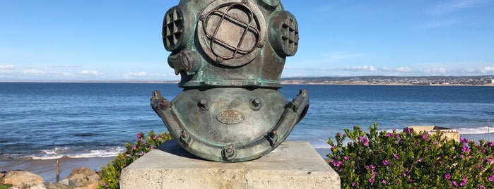 Cannery Divers Memorial is one of Monterey.