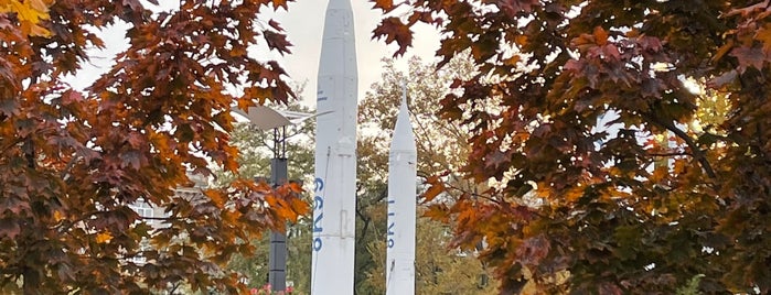 Парк ракет / Rocket Park is one of Прогулятись Дніпром.