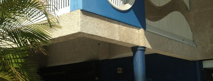 C. C. Acedo Plaza is one of Massiel'in Beğendiği Mekanlar.