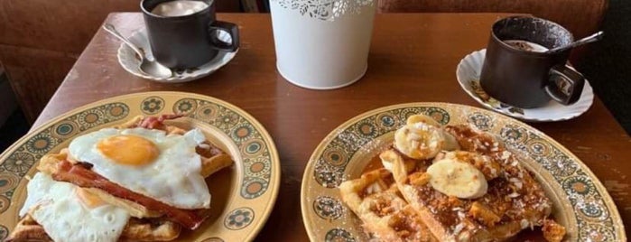 Bog Myrtle Books And Cafè is one of Isle of Skye.